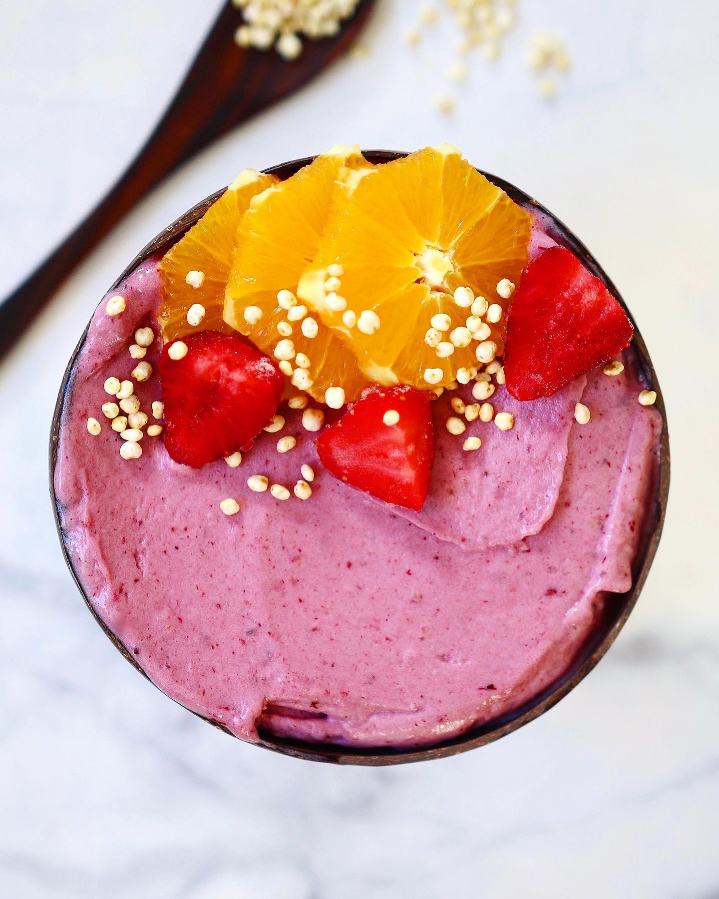 Banana and Blackberry Smoothie Bowl