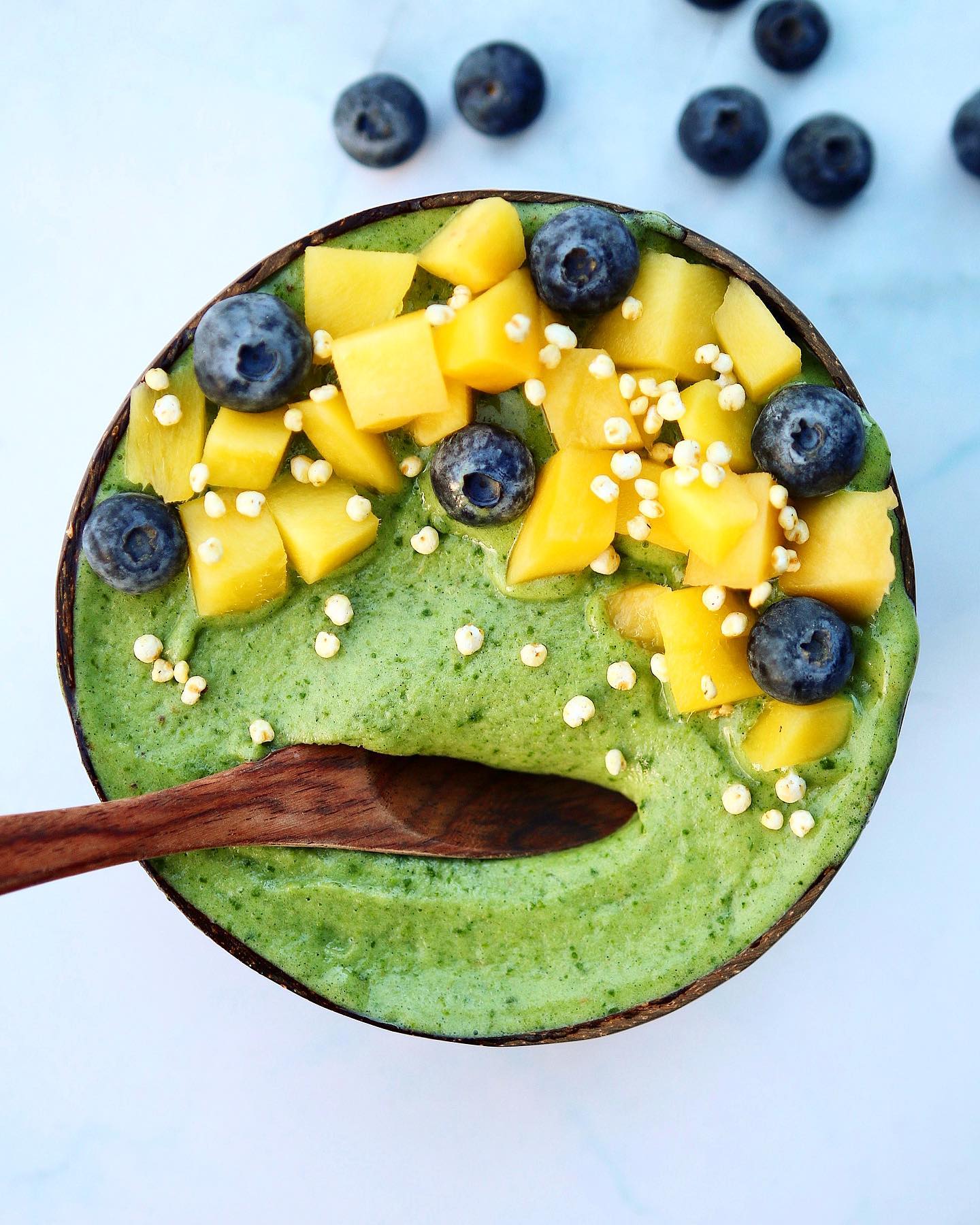 Vegan Green Smoothie Bowl