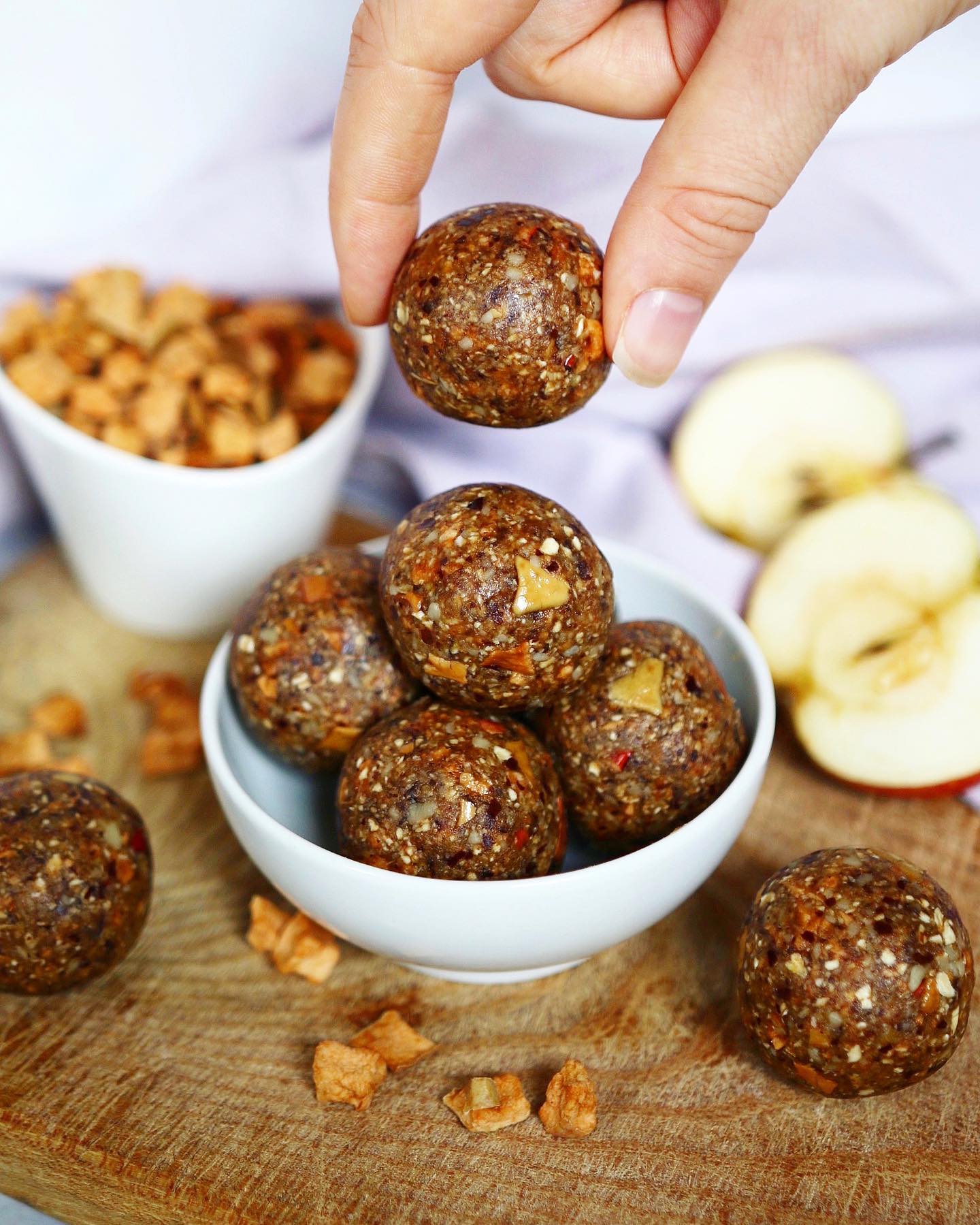 Apple and Cinnamon Bites