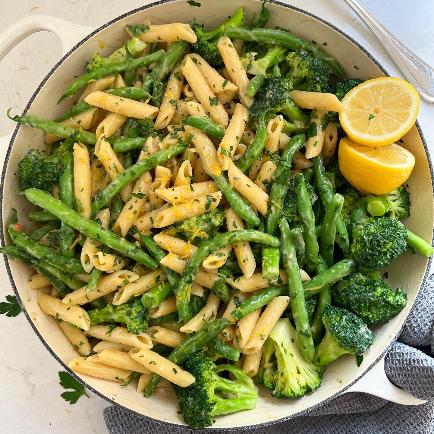 Caramelized Garlic Pasta with Vegetables