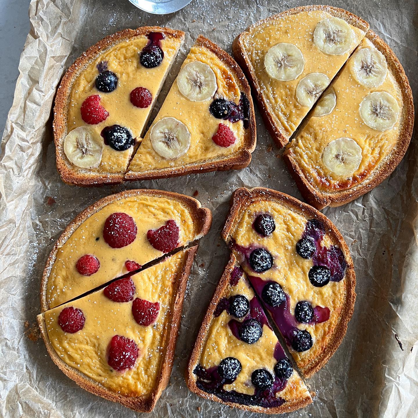 Easy Custard Toast with Berries