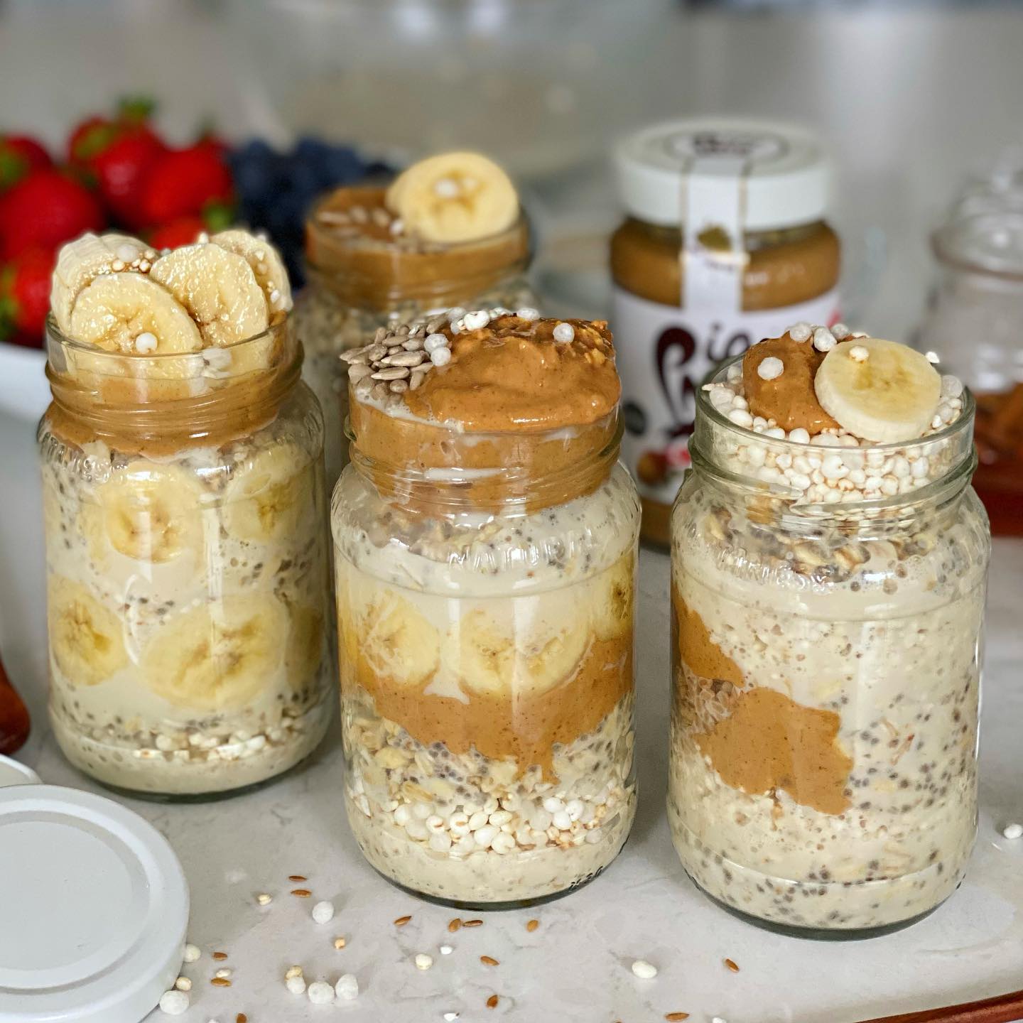 Peanut Butter and Banana Overnight Oat Jars