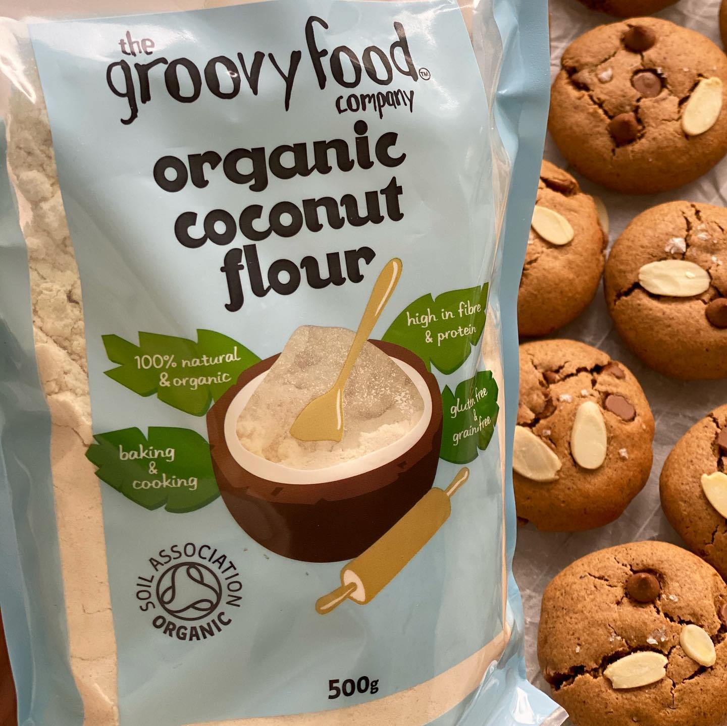 Flourless Almond and Chocolate Chip Cookies