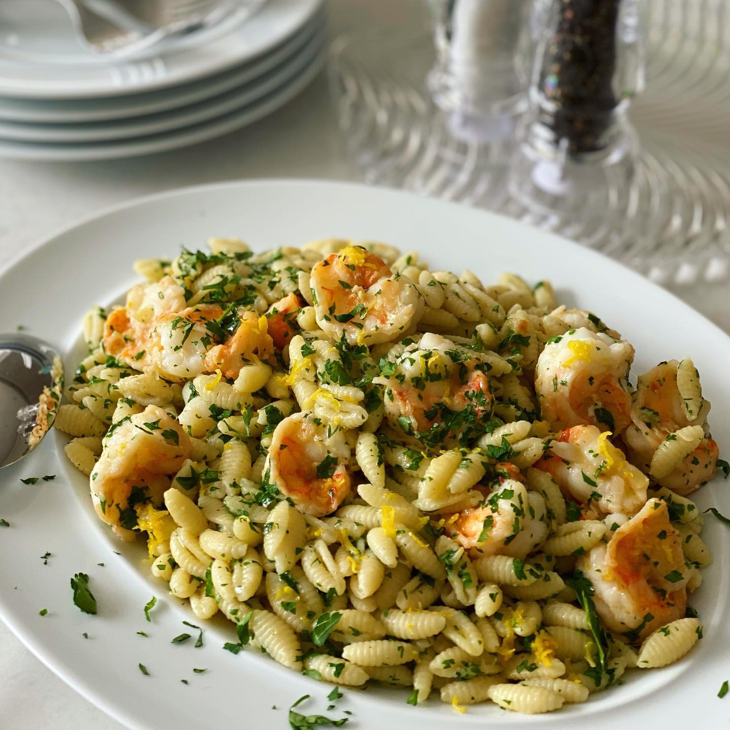 Roast Garlic and Prawn Pasta