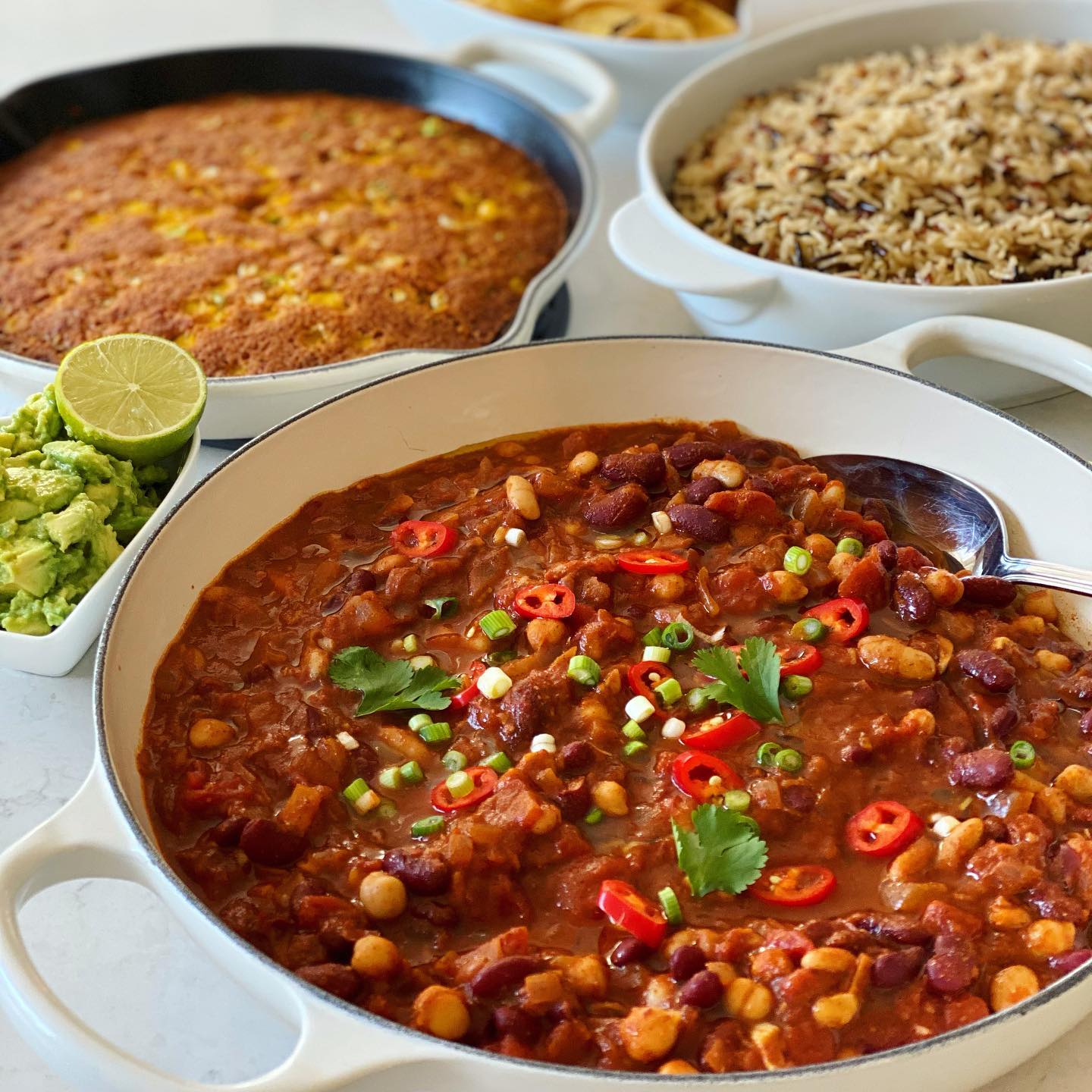 Hearty and Spicy Vegetarian Bean Chili