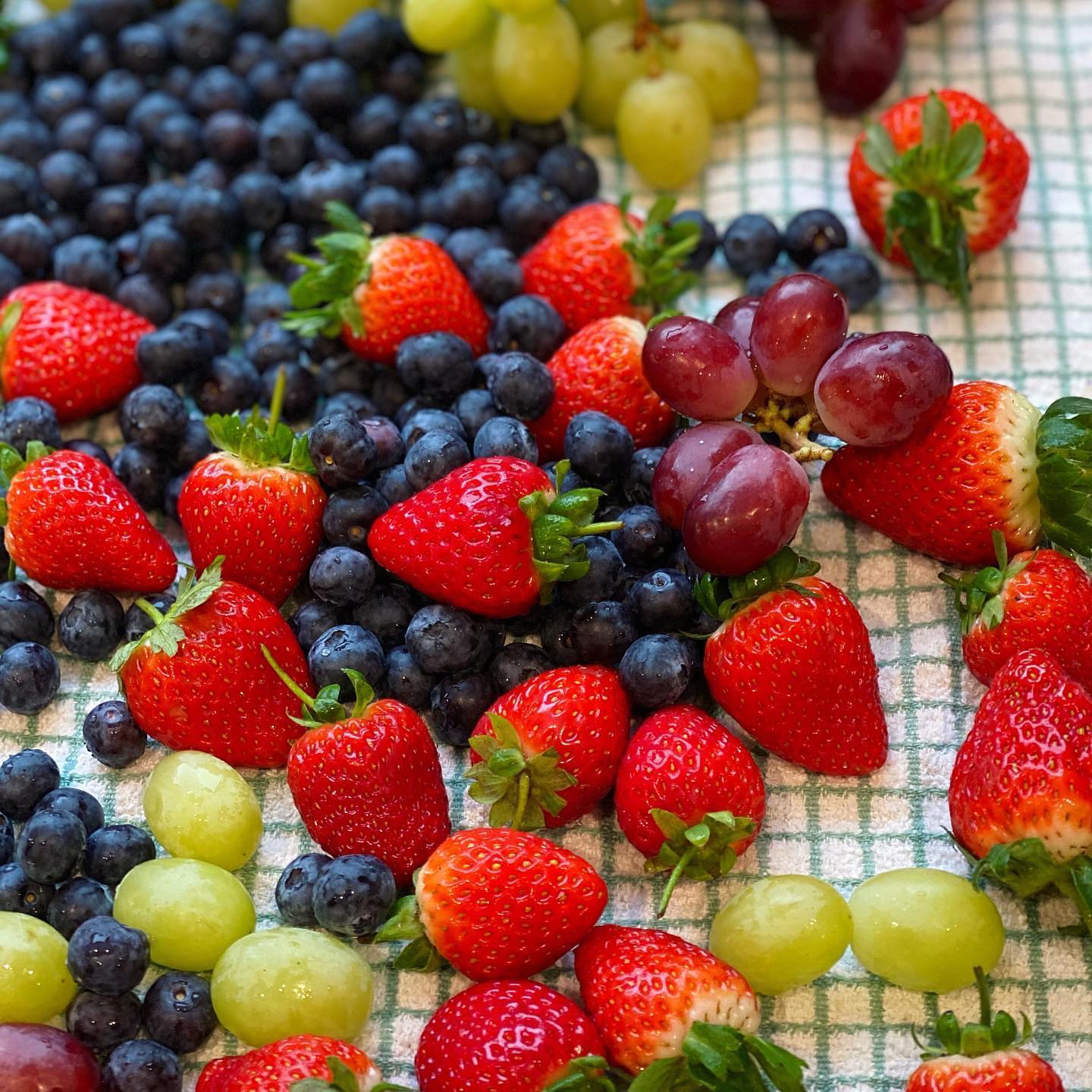 Homemade Tanghulu Fruit Candy Sticks