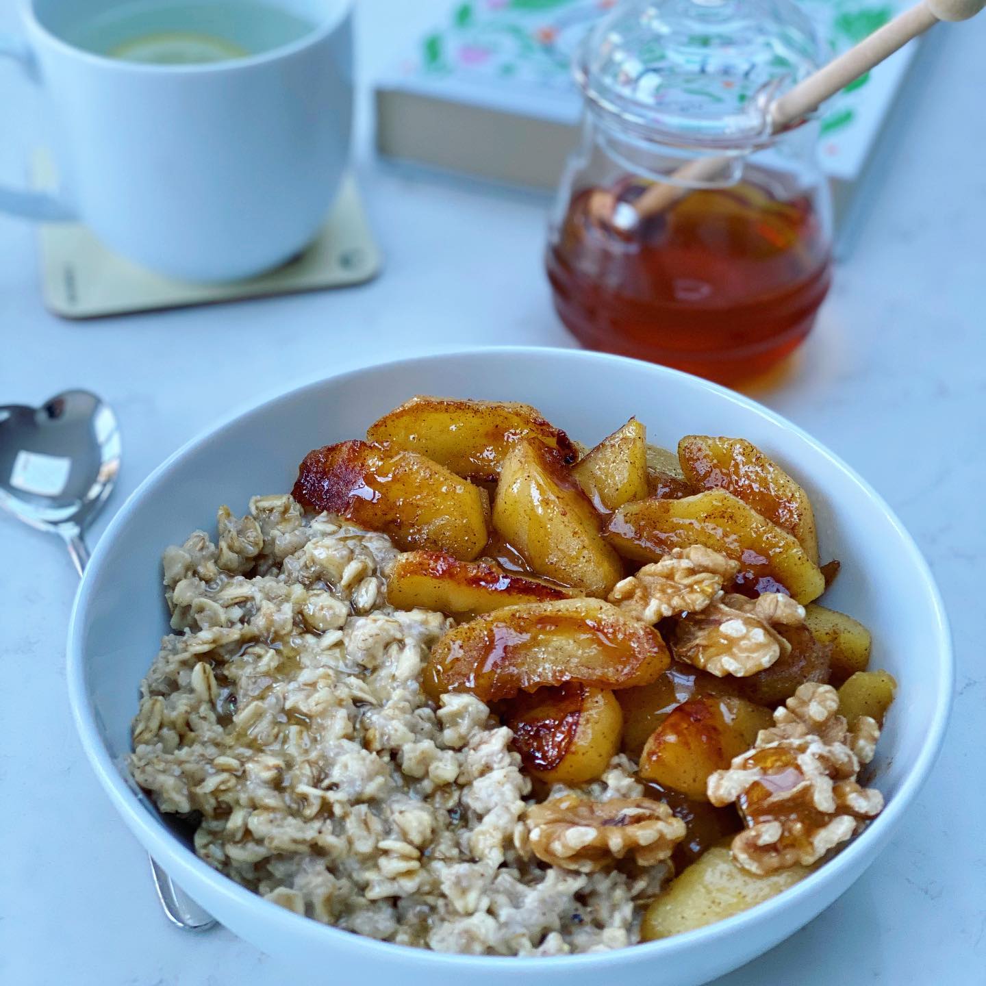 Caramelised Apples with Honey and Cinnamon