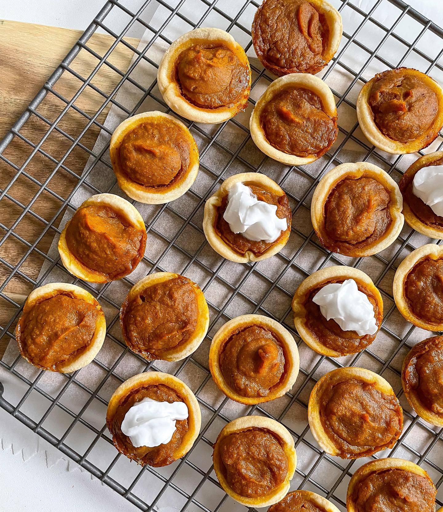 Vegan Pumpkin Pie Bites