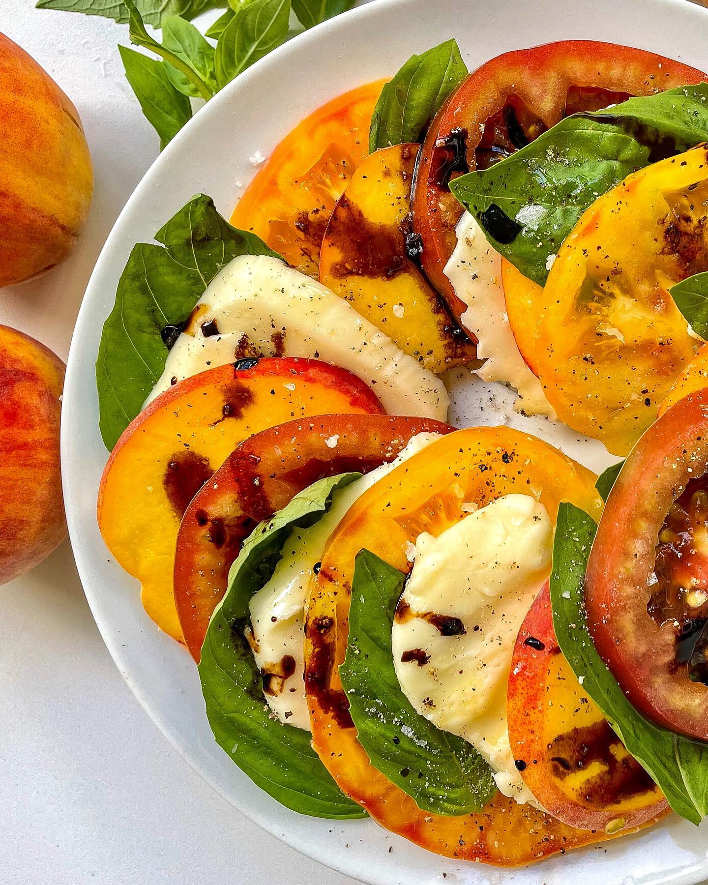 Peach Caprese Salad with Fresh Ingredients