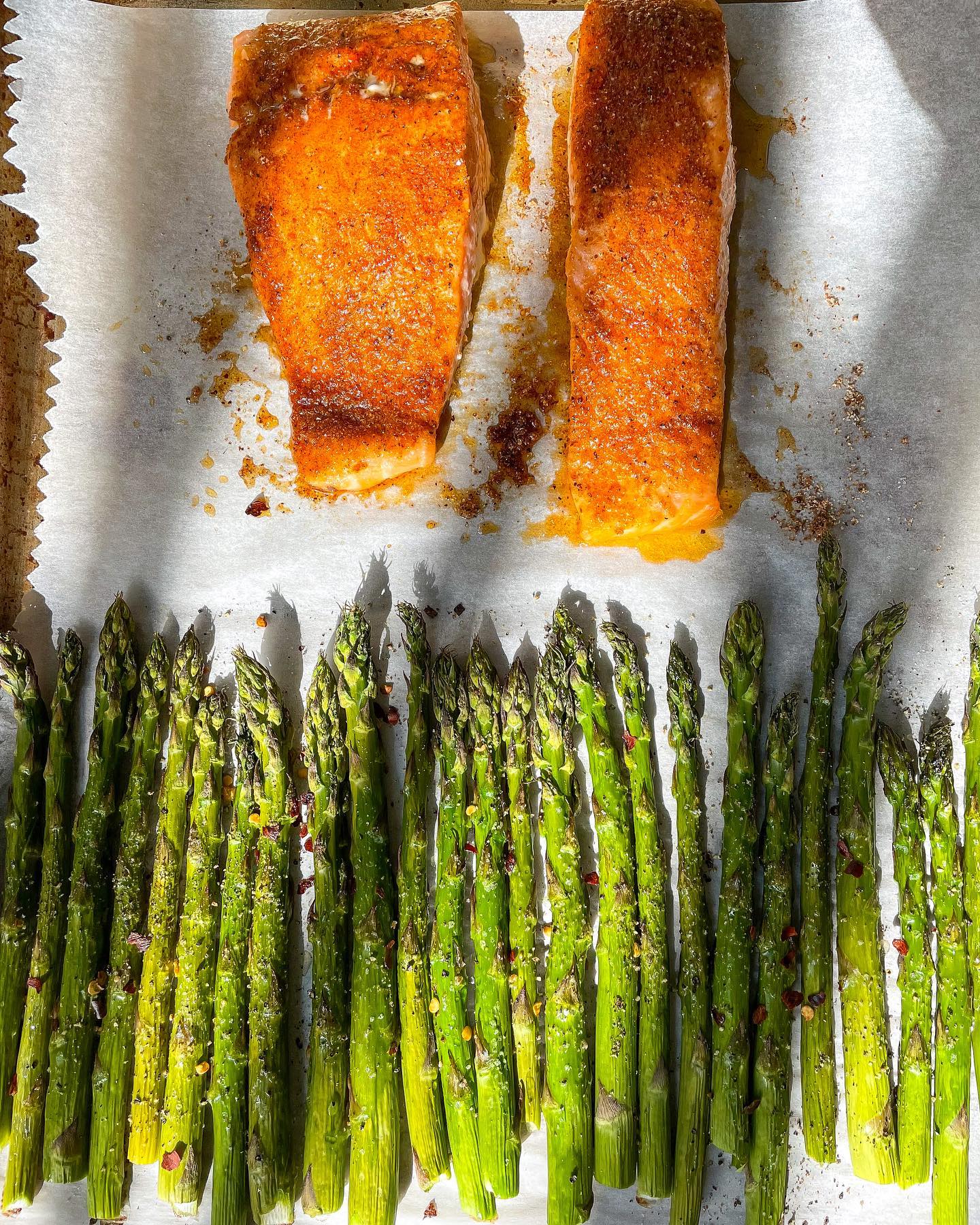 Baked Salmon with Asparagus