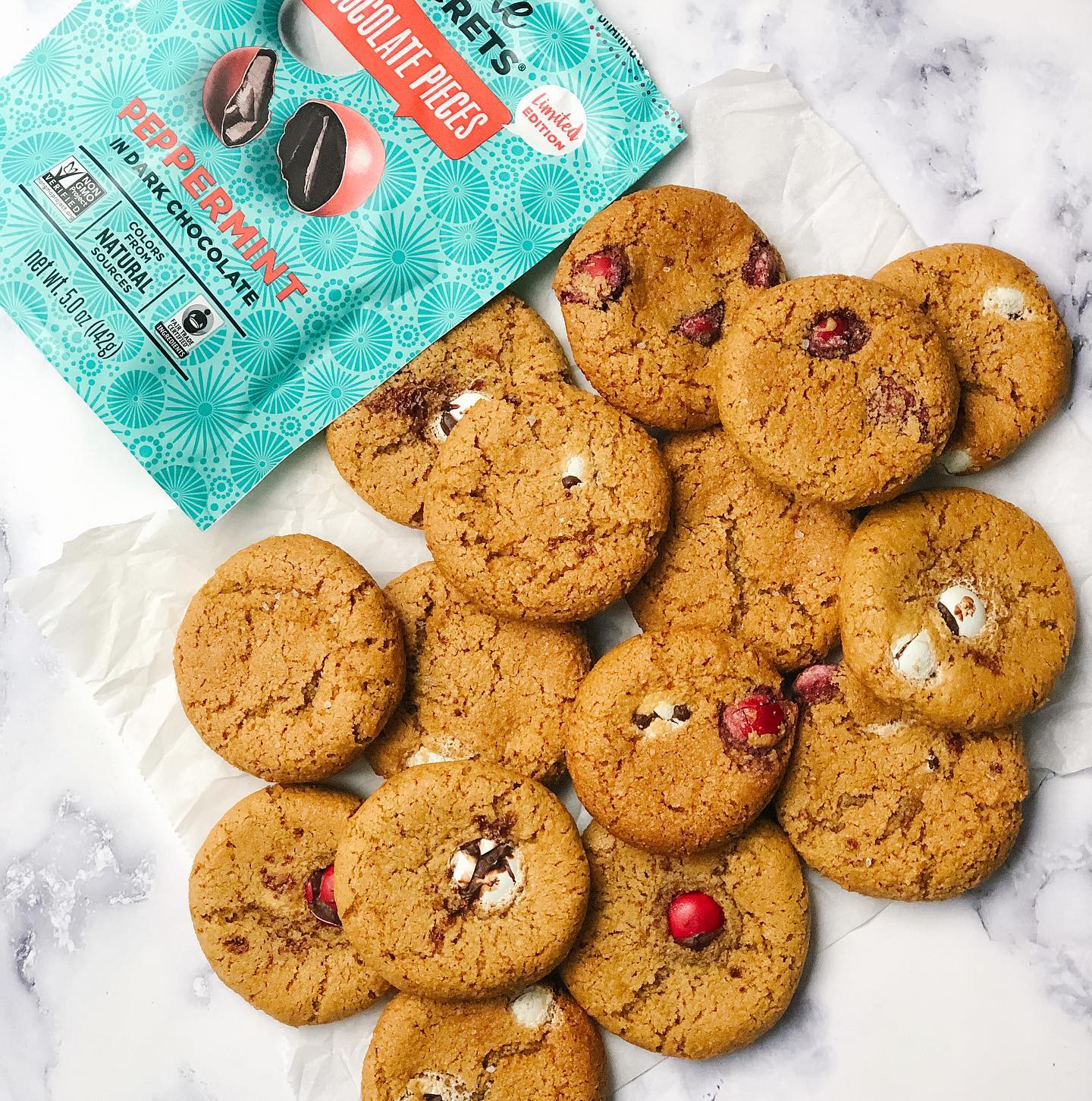 Peppermint Chocolate Paleo Cookies