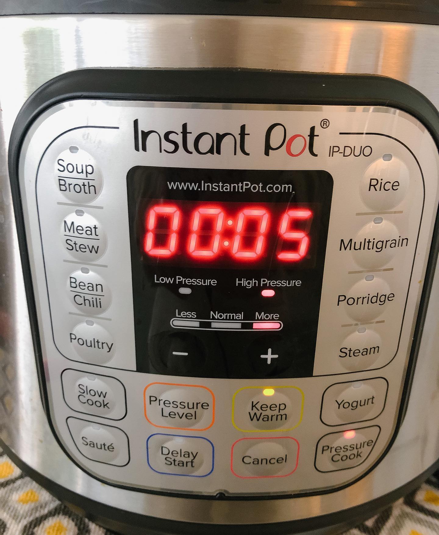 Creamy Instant Pot Broccoli Soup