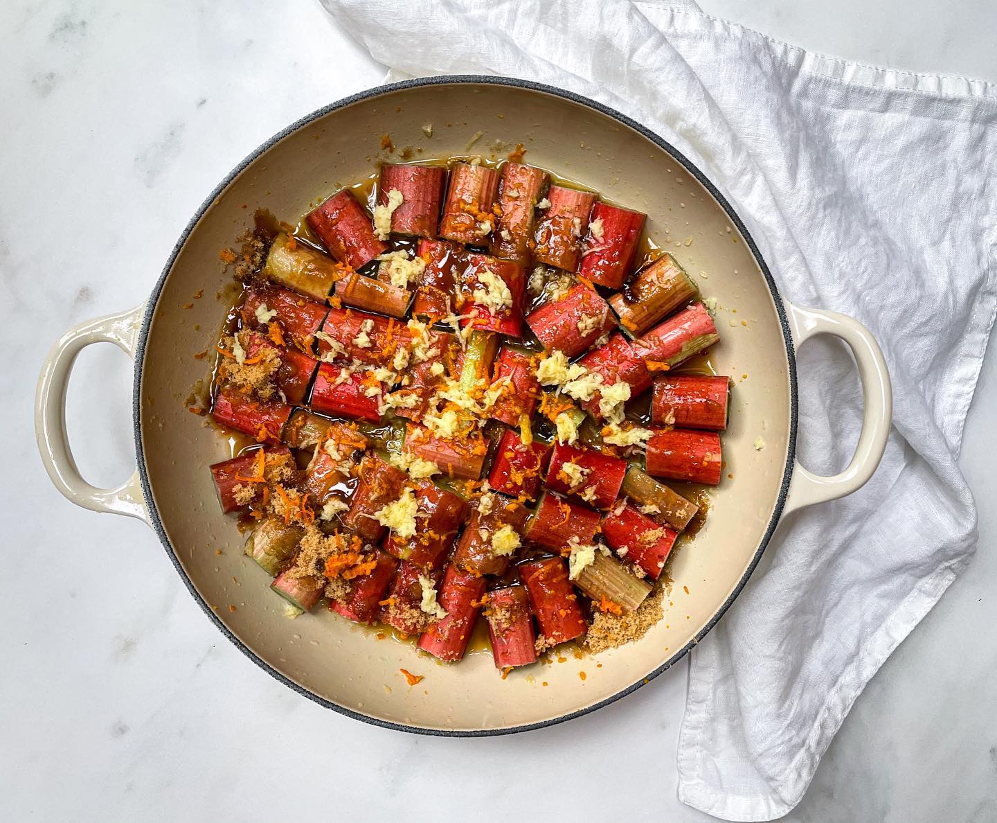 Rhubarb Orange Ginger Crumble with Cardamom Cream