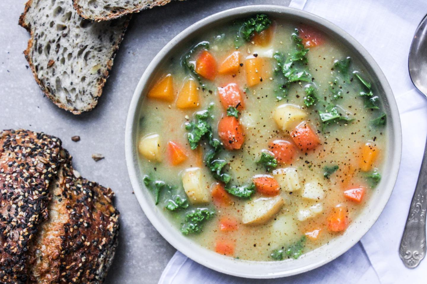 Chunky Country-Style Vegetable Soup
