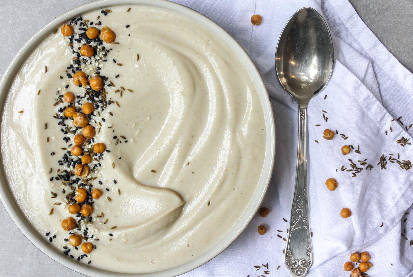 Creamy Cauliflower Soup with Spices