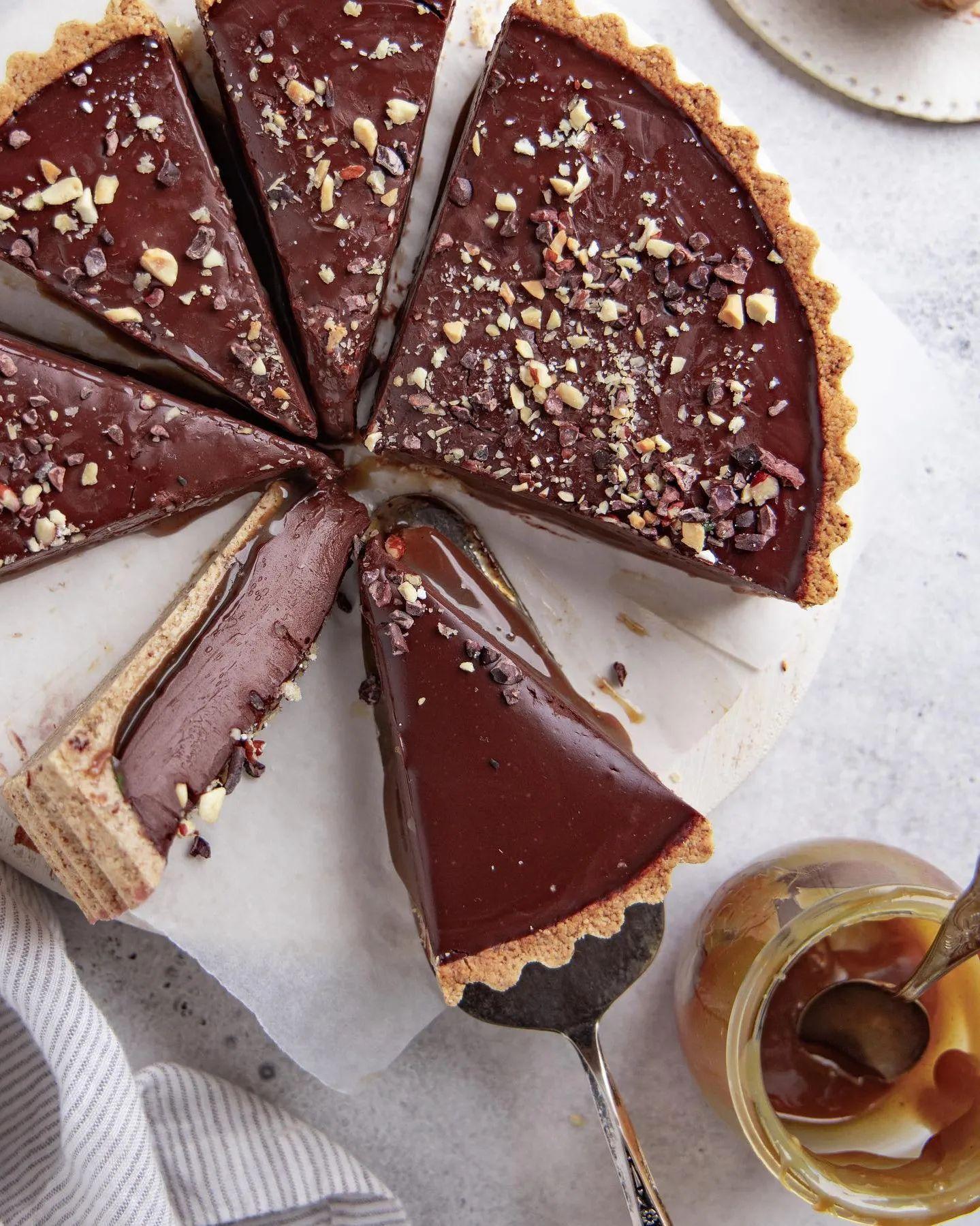 Vegan & Gluten-Free Chocolate Tart with Dulce De Leche