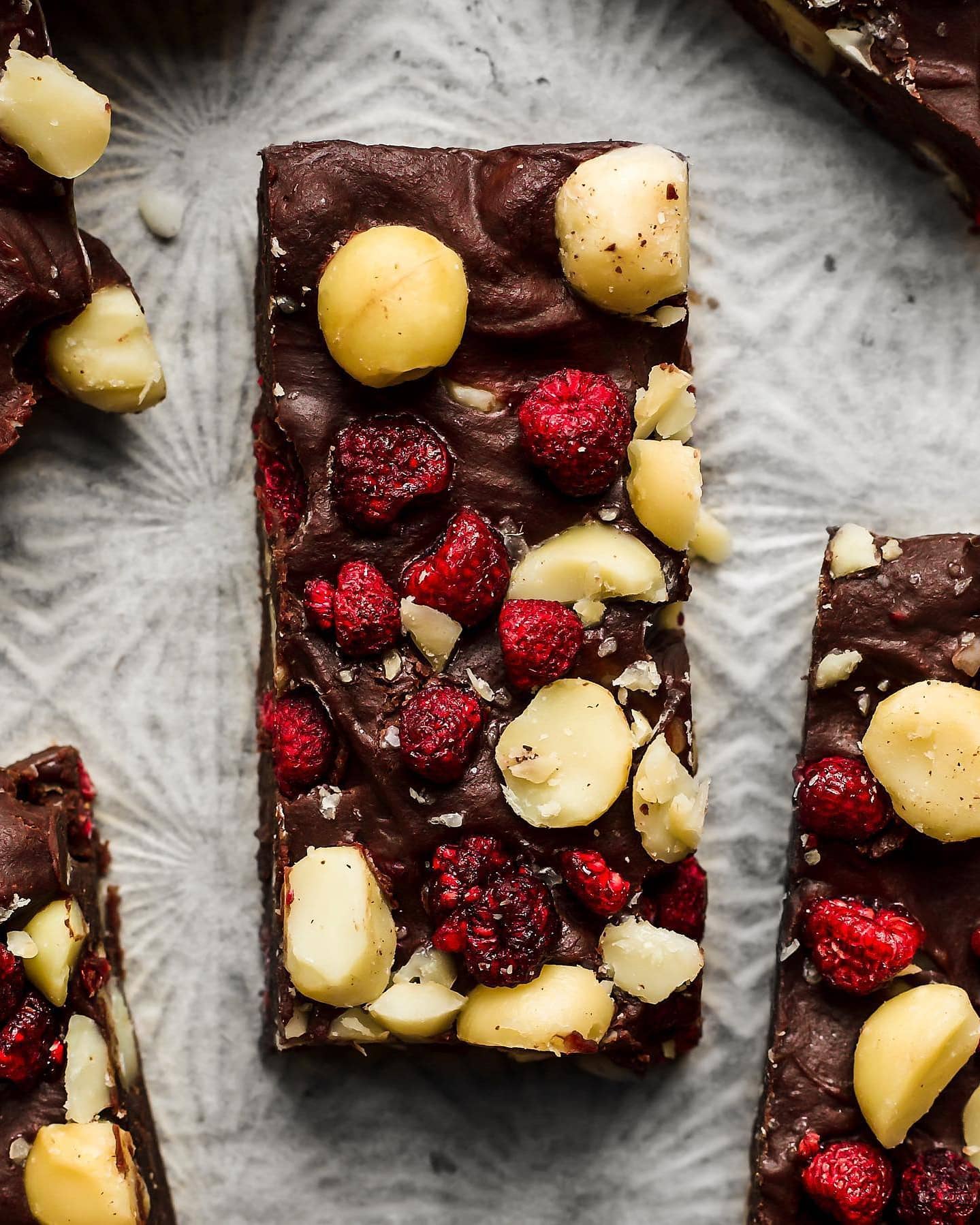 Vegan Macadamia Raspberry Fudge