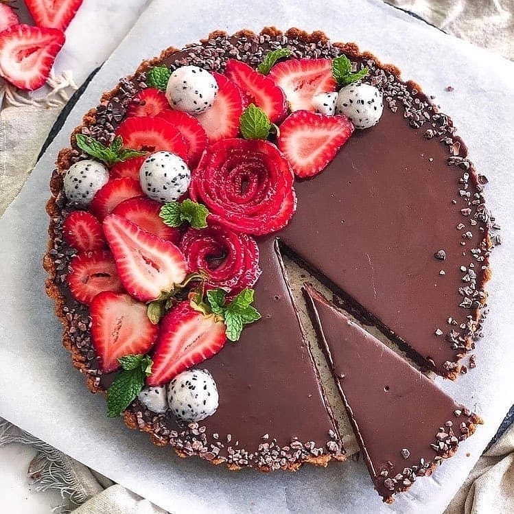 Easy Gluten-Free Vegan Chocolate Tart