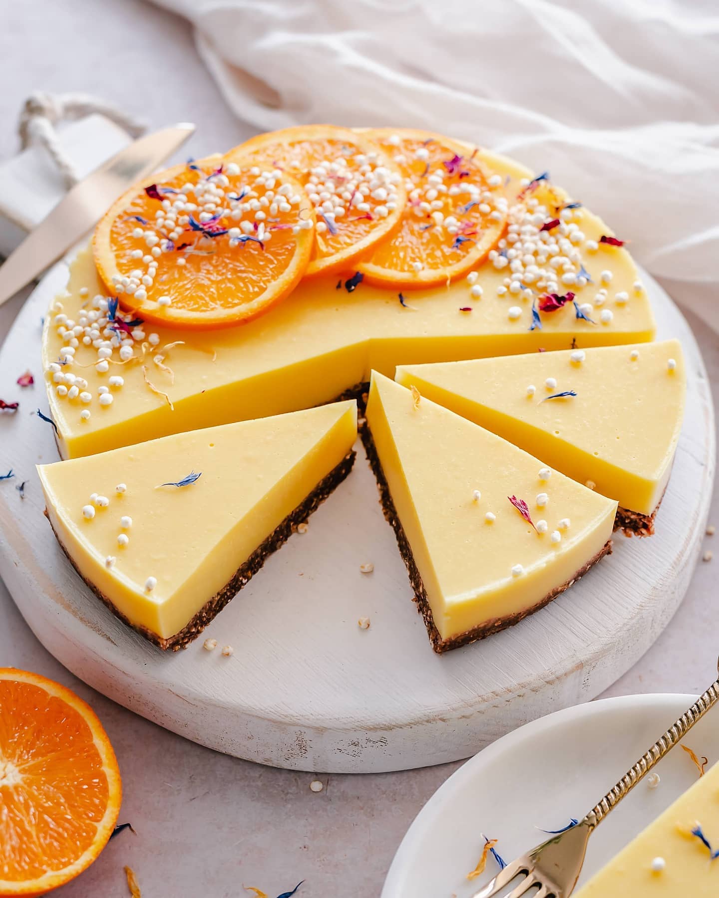 Vegan No-Bake Orange Cake