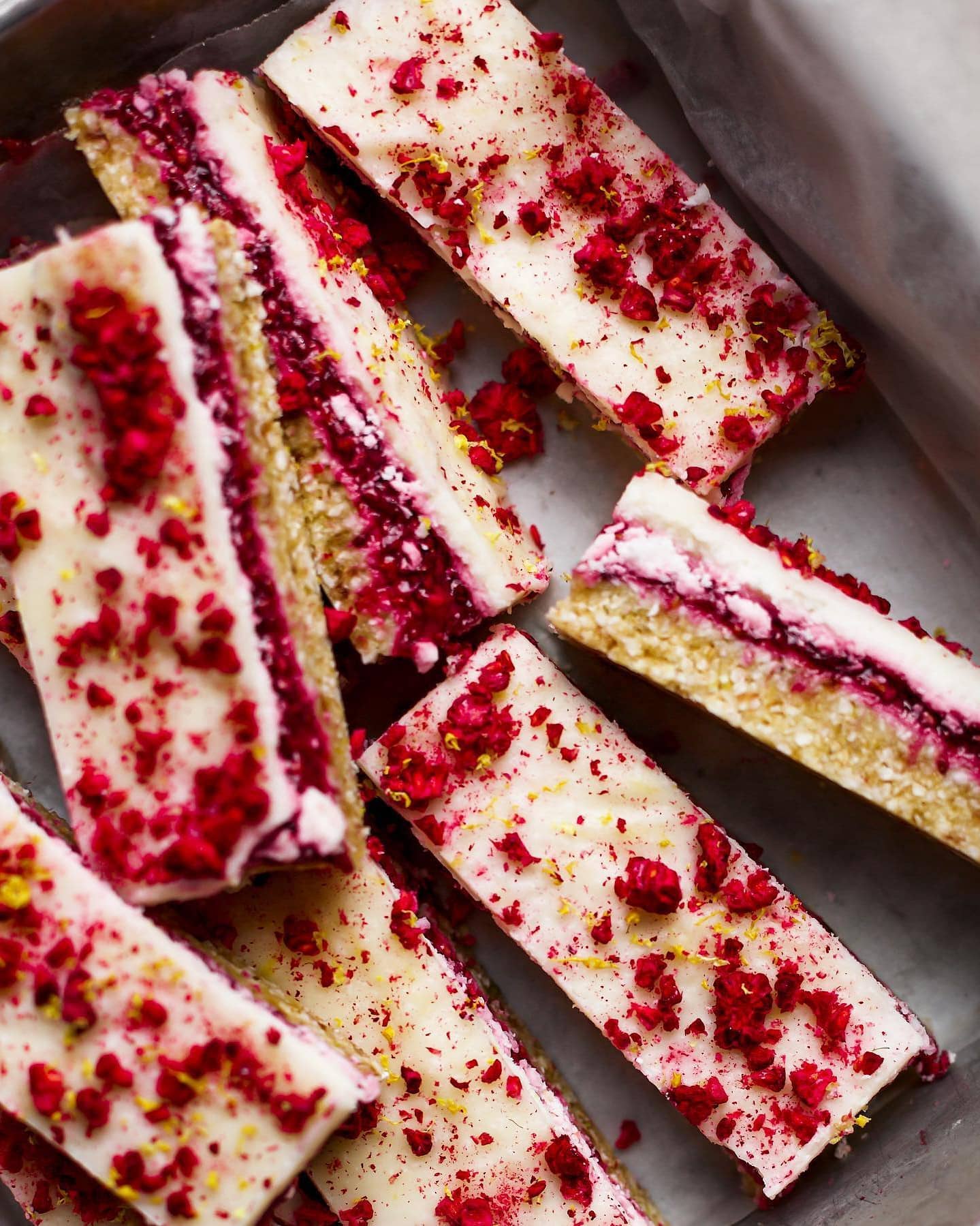 Lemon Slice with Gooey Raspberry Jam Delight