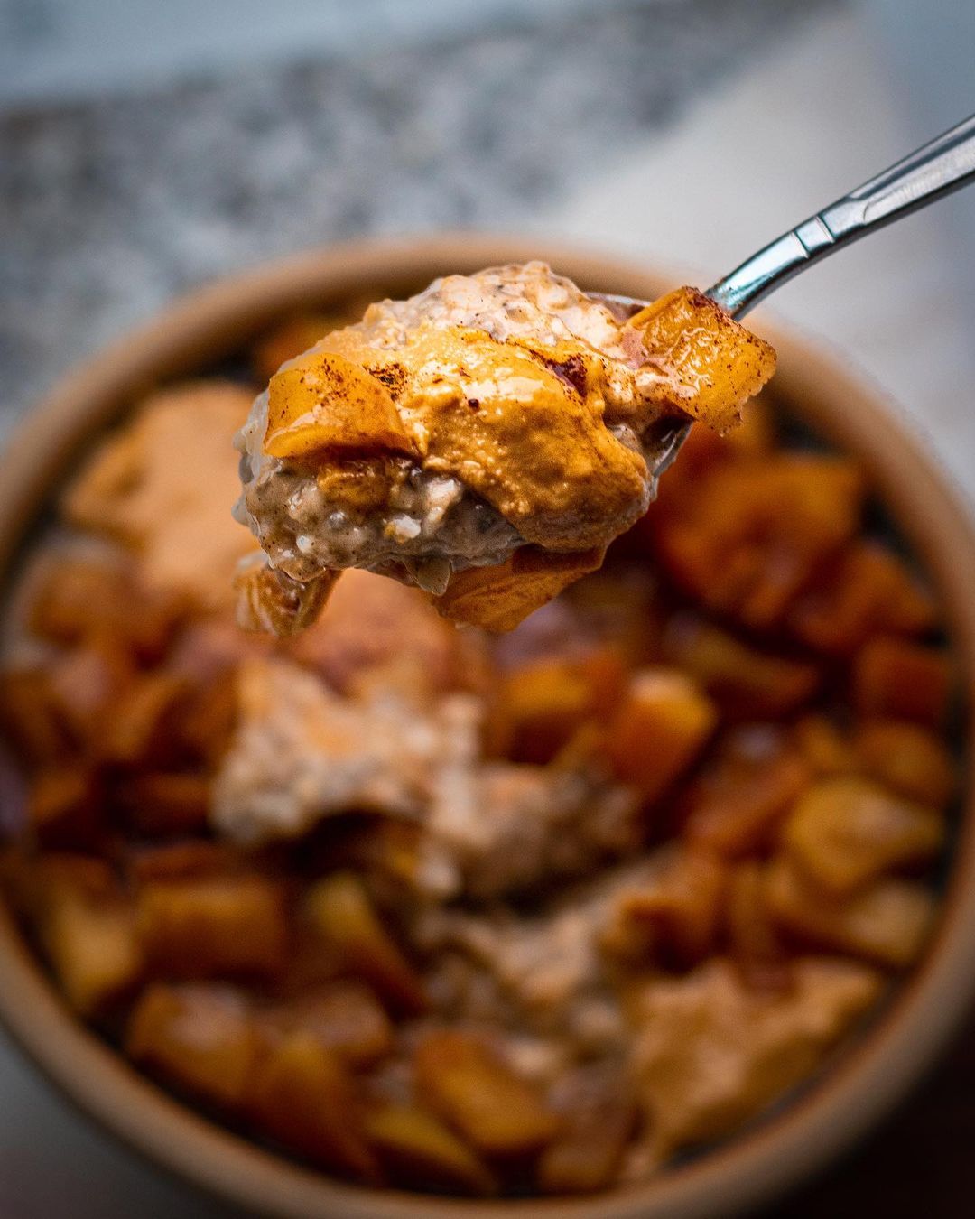 Apple Cinnamon Oats with Chia and Peanut Butter