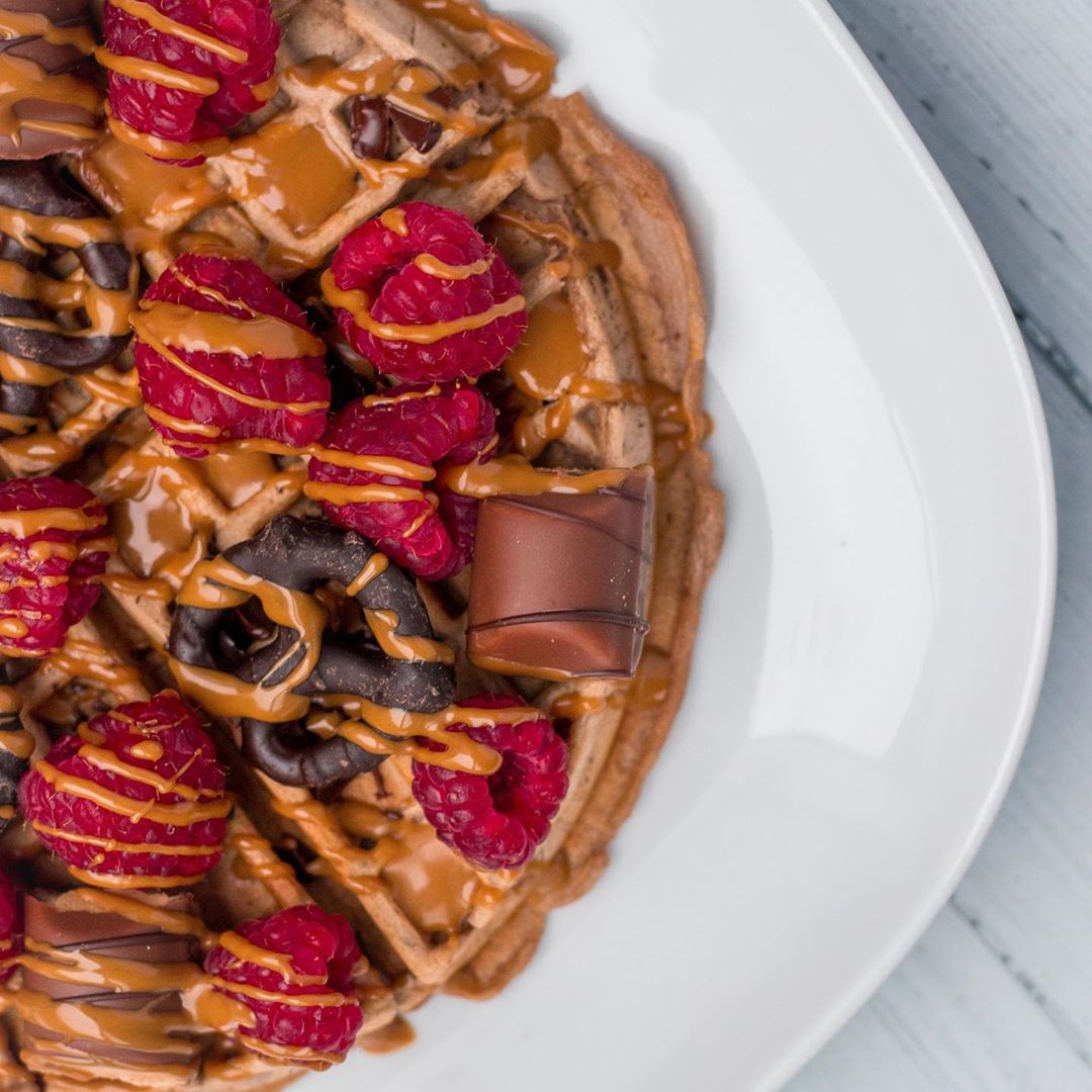 Low-Calorie Protein Waffle with Raspberry Toppings