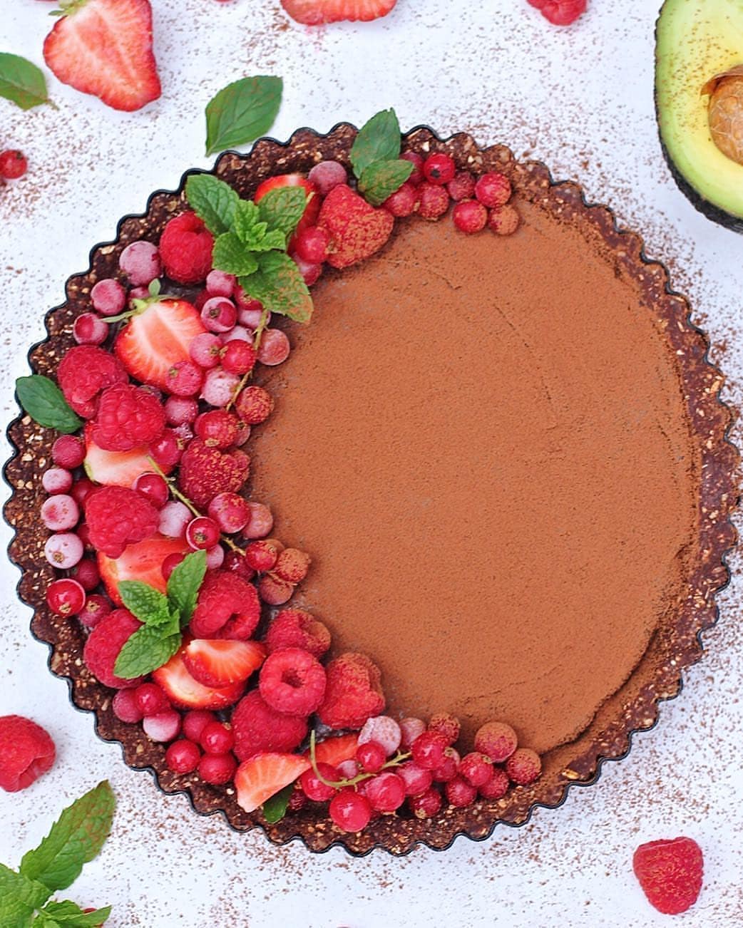 Raw Vegan Avocado Tart