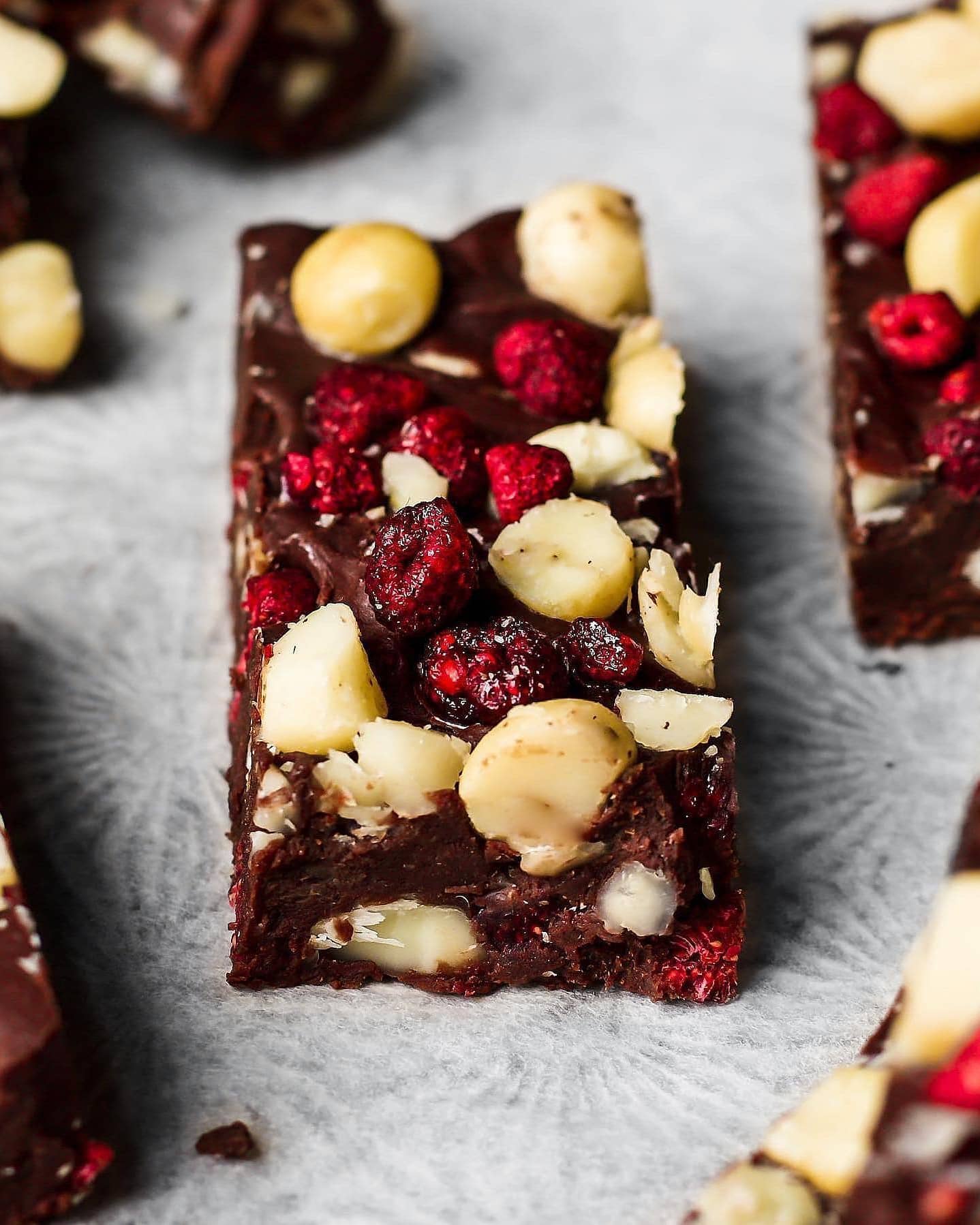 Macadamia Raspberry Vegan Fudge