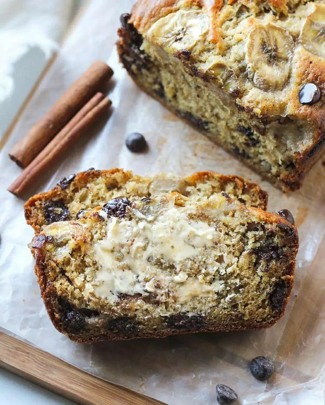 Vegan Banana Chocolate Chip Bread
