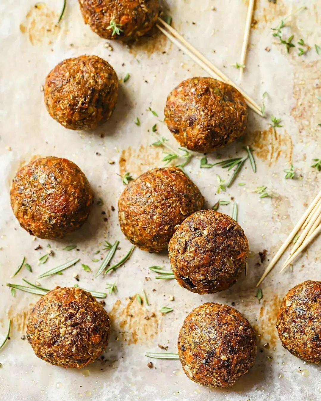 Fragrant Vegan Stuffing Balls