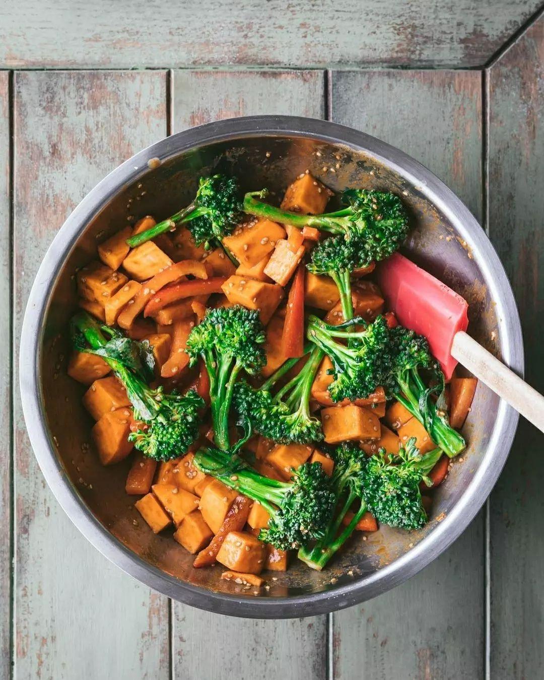 Vegan Sesame Ginger Tray Bake