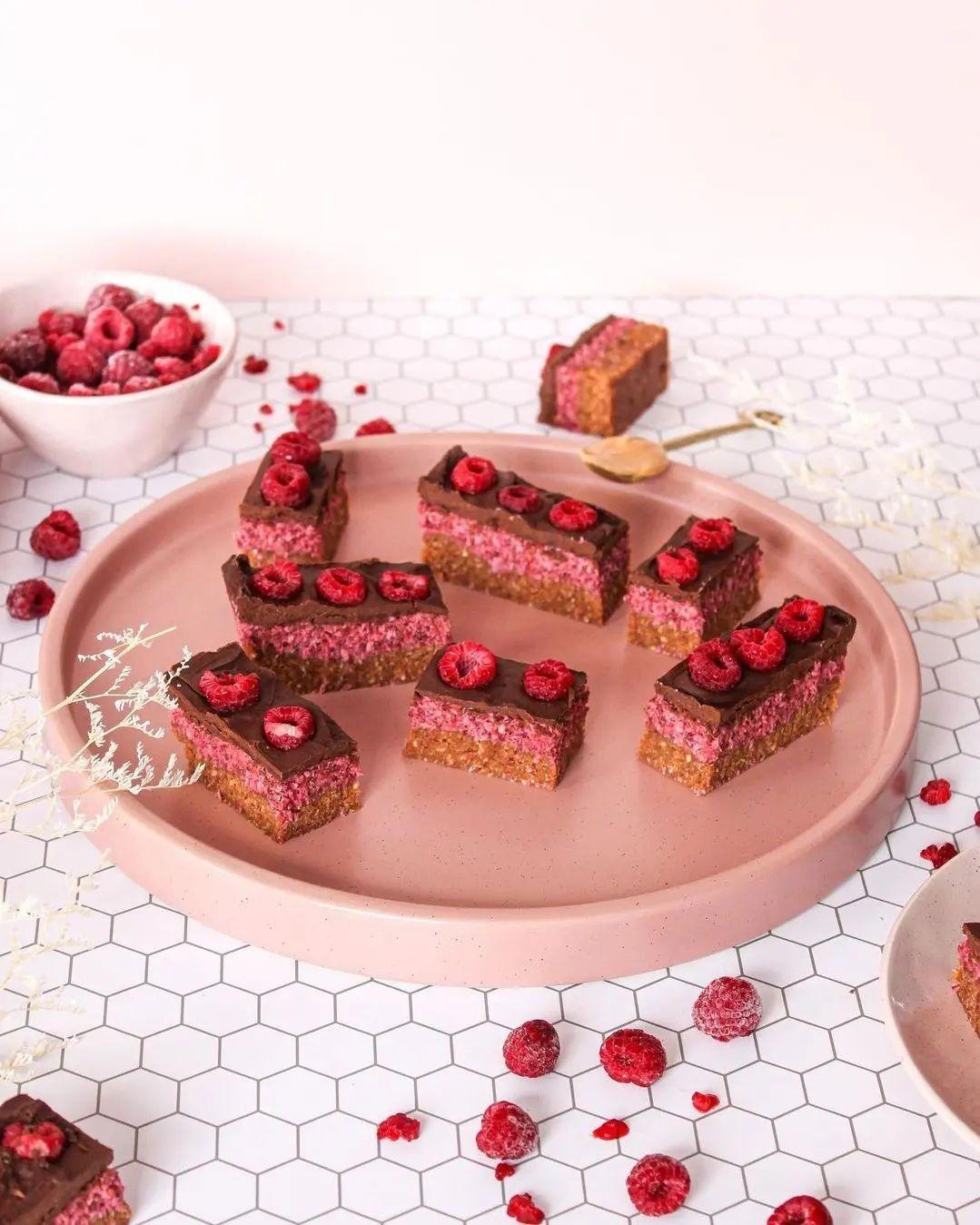 Peanut Butter and Jelly Protein Slice