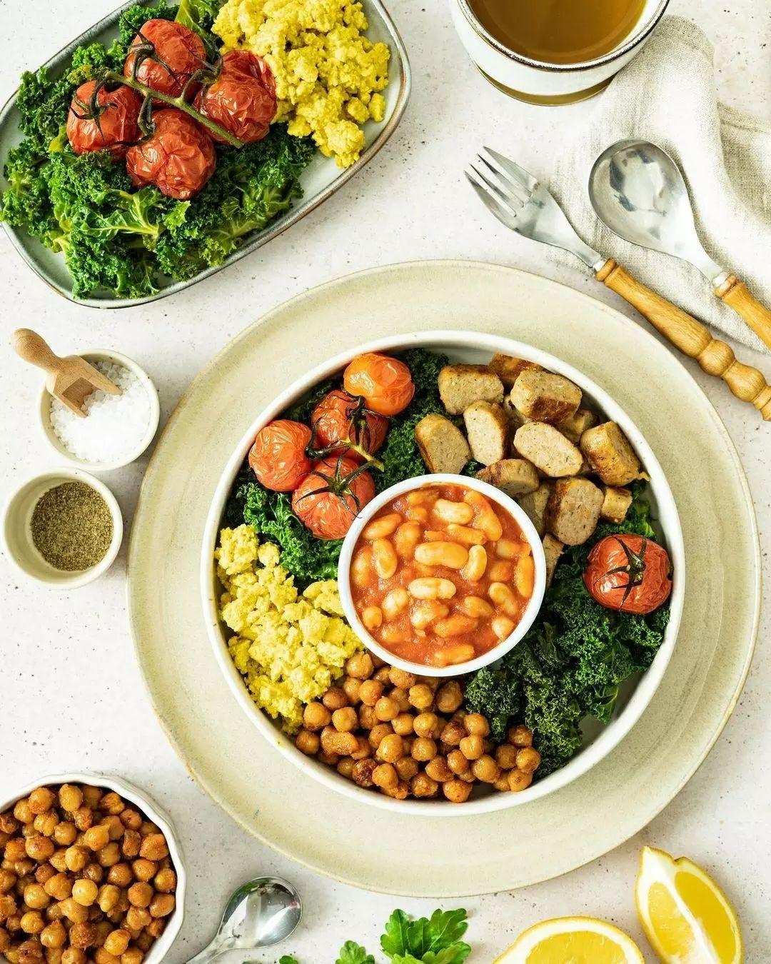 Vegan English Breakfast with Tofu Scrambled Eggs