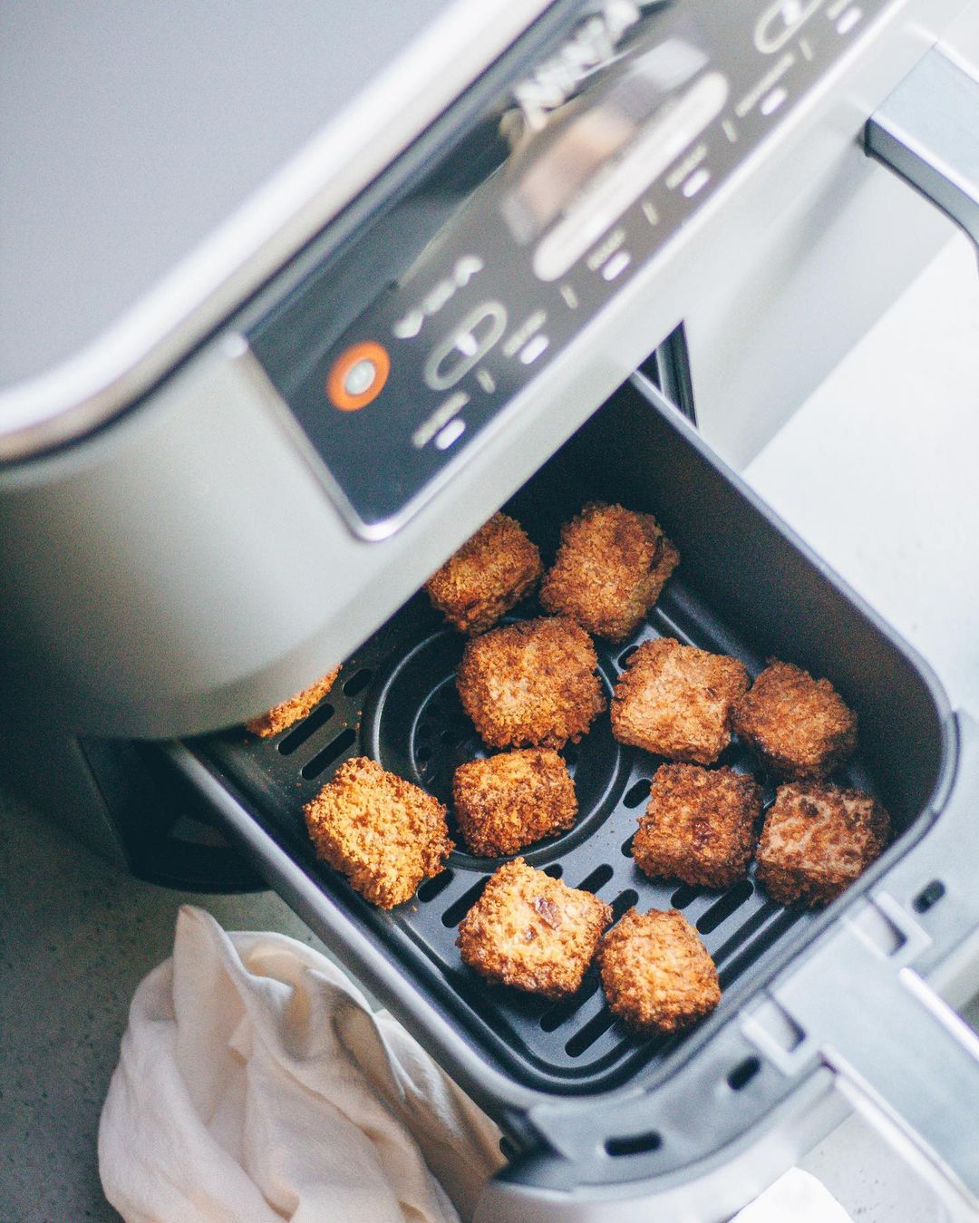 Extra Crispy Popcorn Tofu