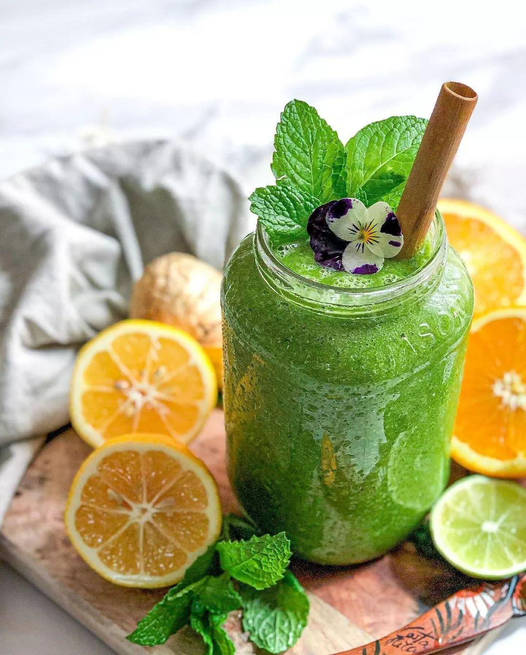 Immunity Boosting Green Smoothie