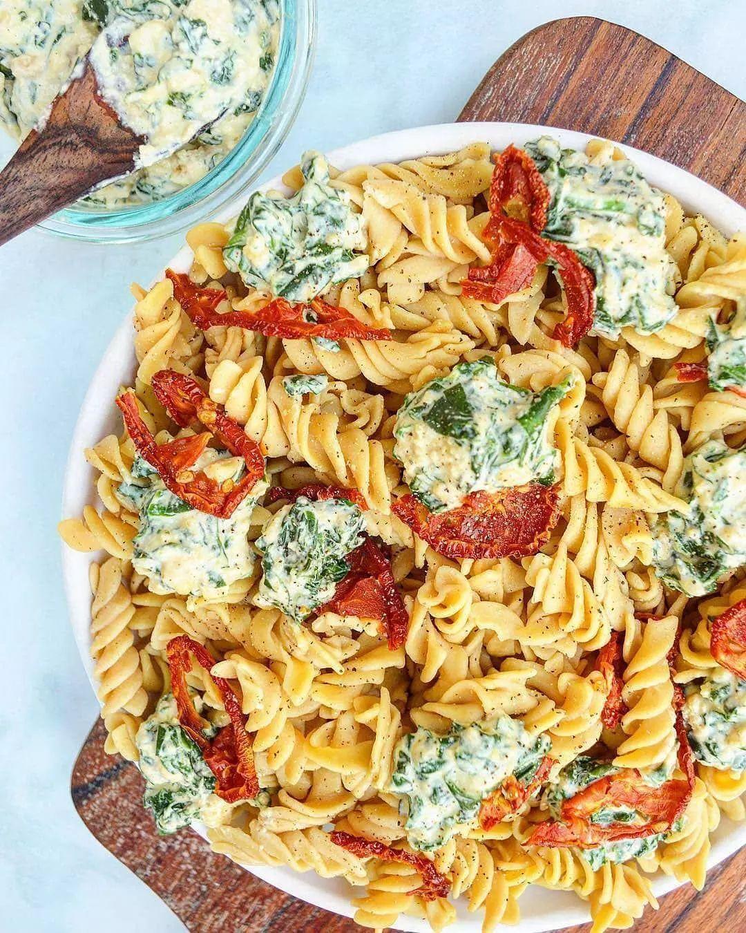 Spinach and Almond Ricotta Stuffed Shells