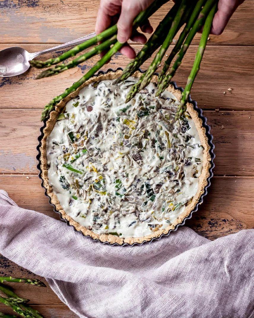 Asparagus & Leek Quiche with Creamy Oat Crust