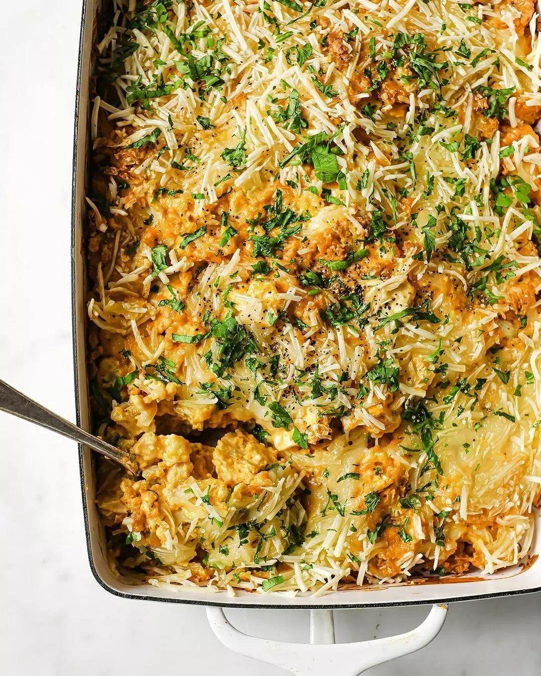 Vegan Cheesy Cauliflower Gratin with Cashew Cheese Sauce