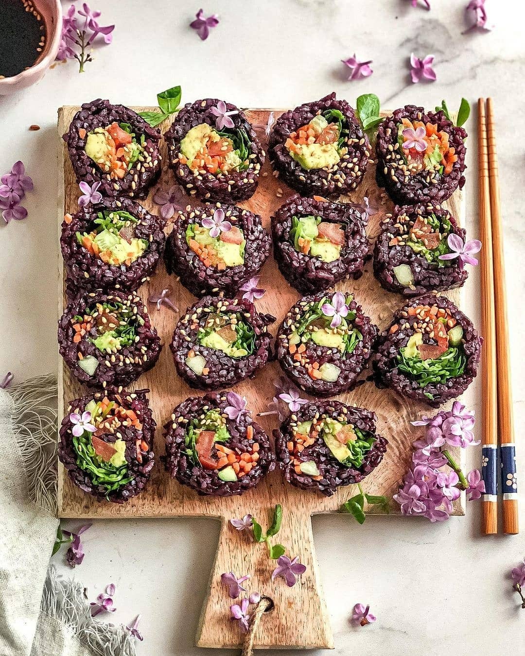 Stunning Spicy Tomato Sushi Rolls with Forbidden Rice