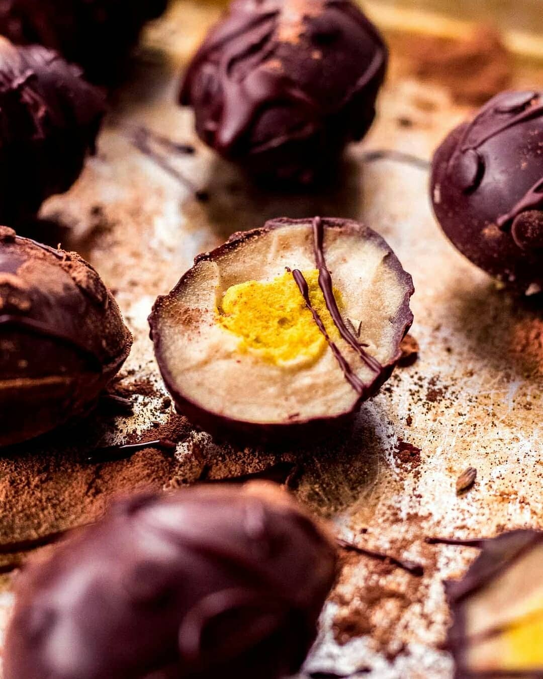 Vegan Creme Eggs: Easy Easter Chocolate Delight