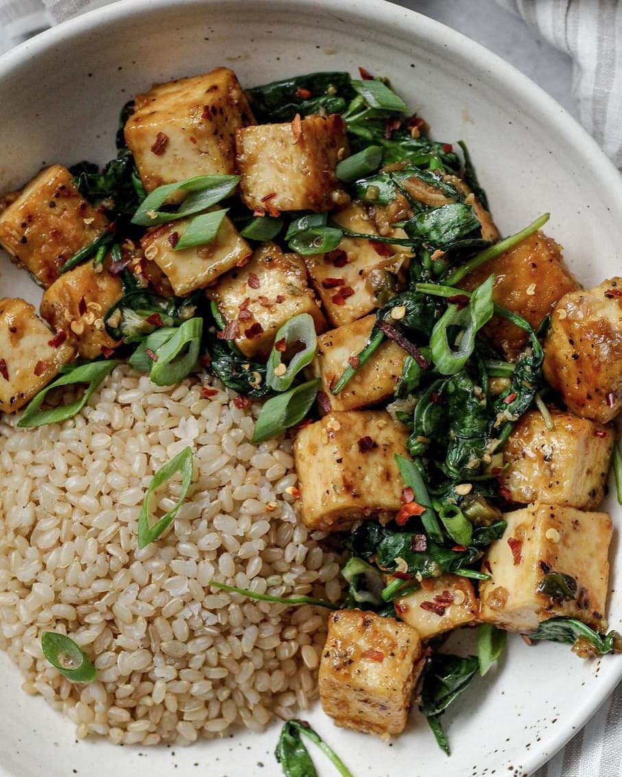 Easy Garlic Honey Tofu Stir-Fry