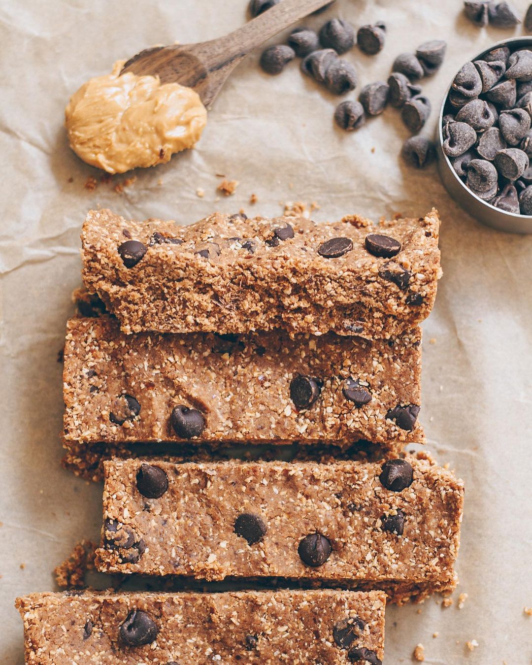 Chocolate Chip Cookie Dough Protein Bars
