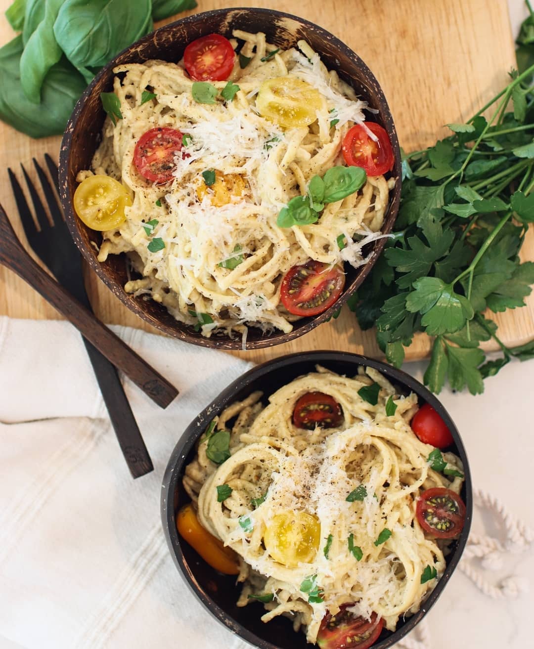 Creamy Garlic Cashew Cauliflower Pasta
