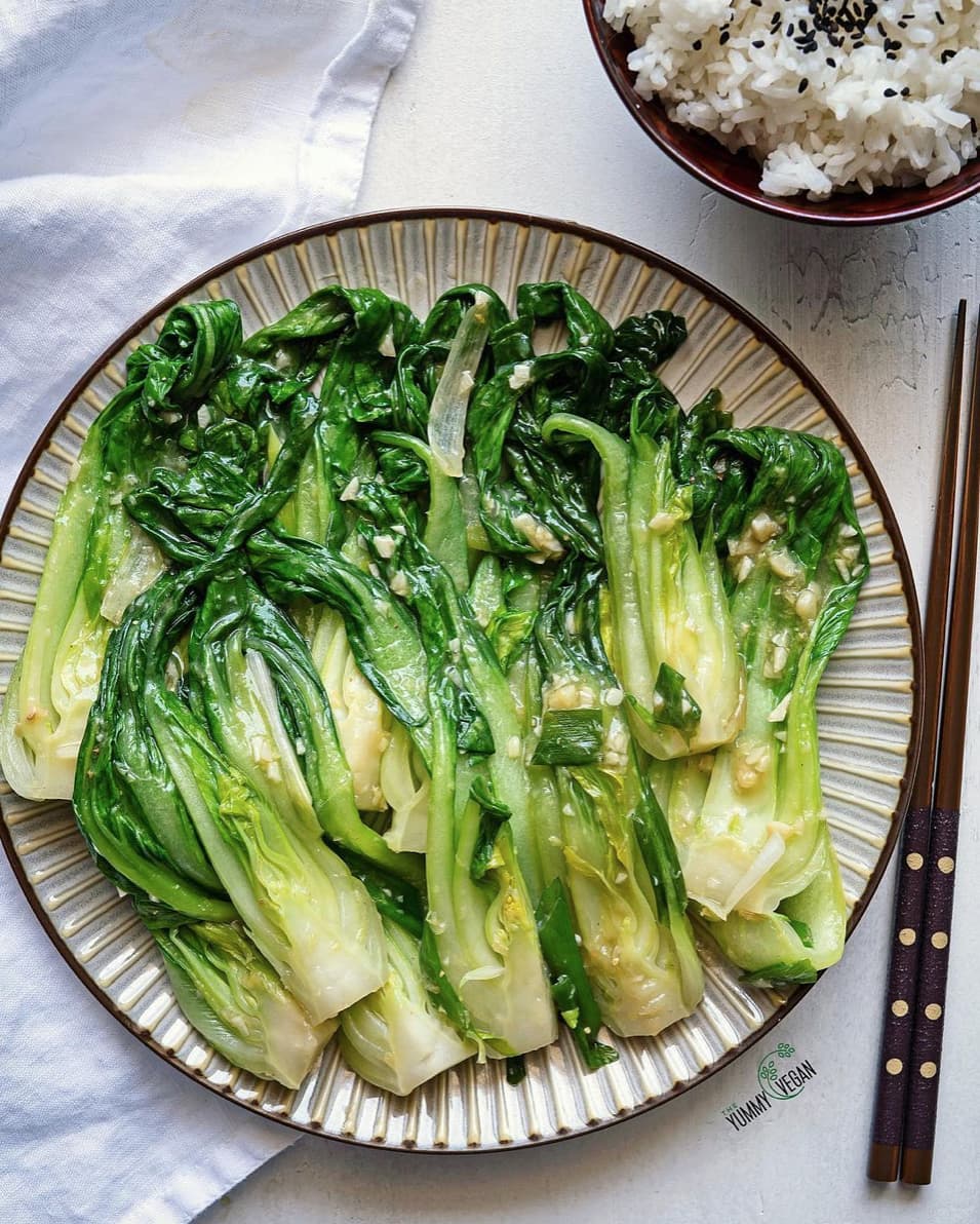 Baby Bok Choy in Garlic Sauce