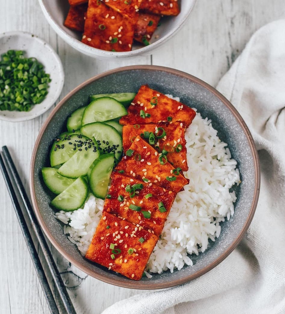 Sweet and Spicy Gochujang Tofu