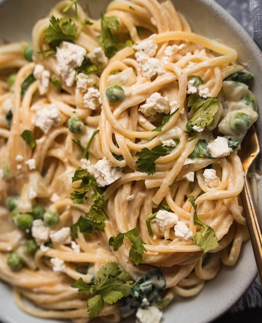 Creamy Vegan Tahini Garlic Pasta