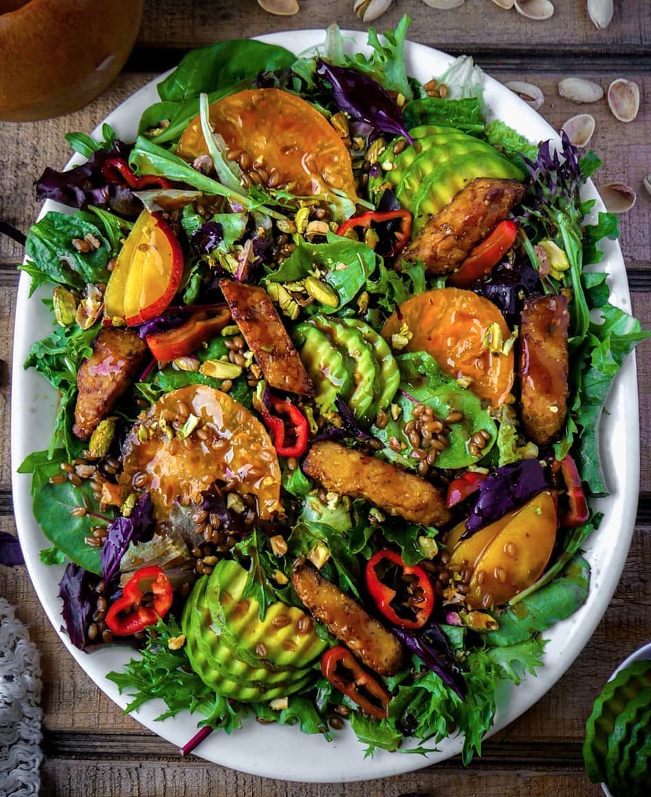 Summer Salad with Air-Fried Tempeh and Wheat Berries