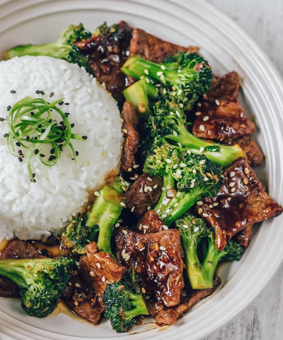 Vegan Beef and Broccoli Stir-Fry