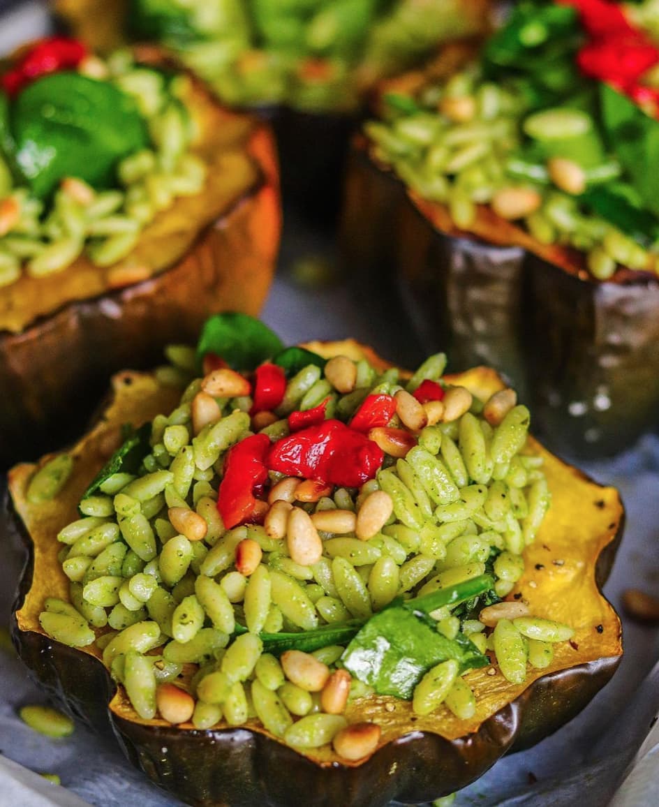 Baked Acorns with Pesto Orzo