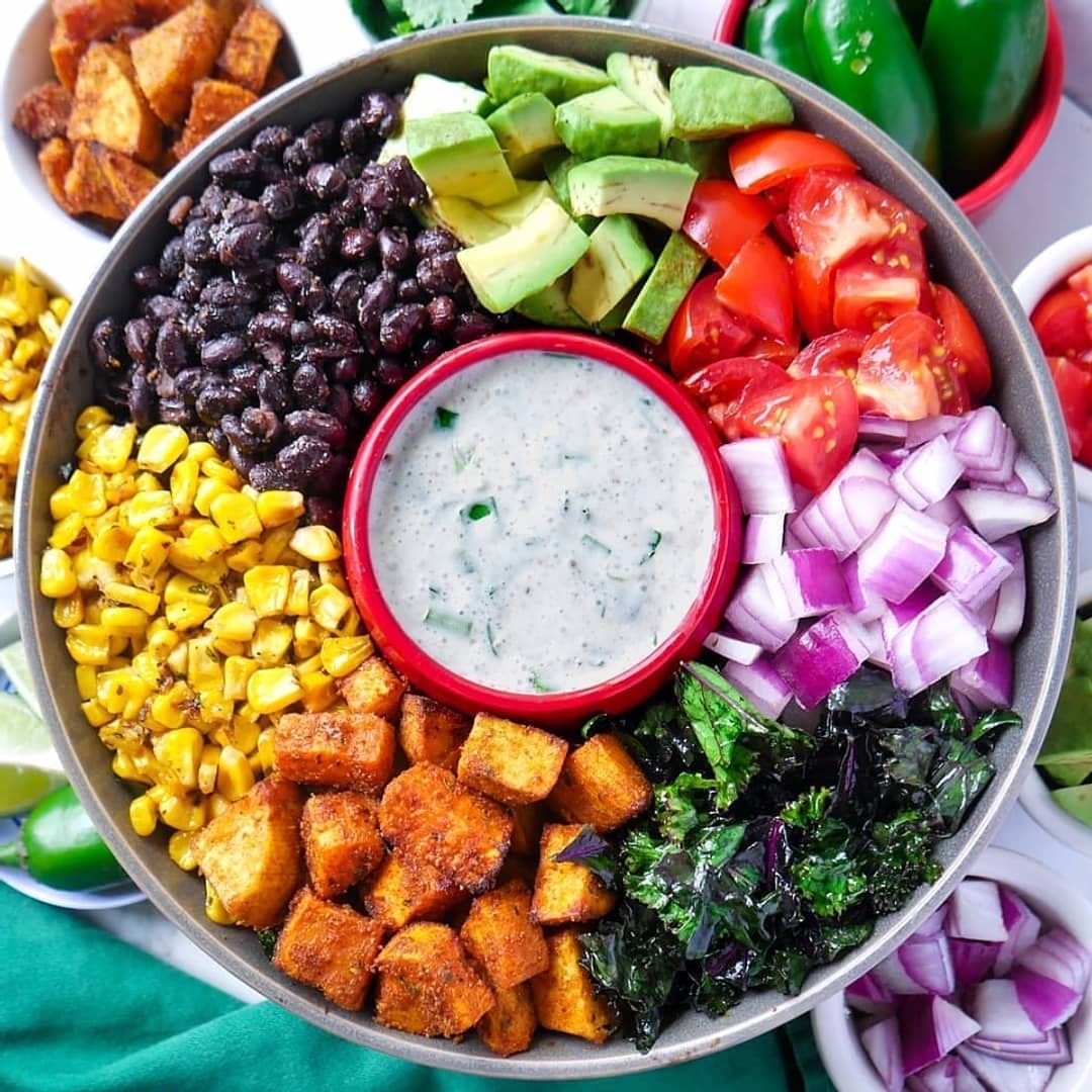Vegan Garlic Herb Ranch Dressing